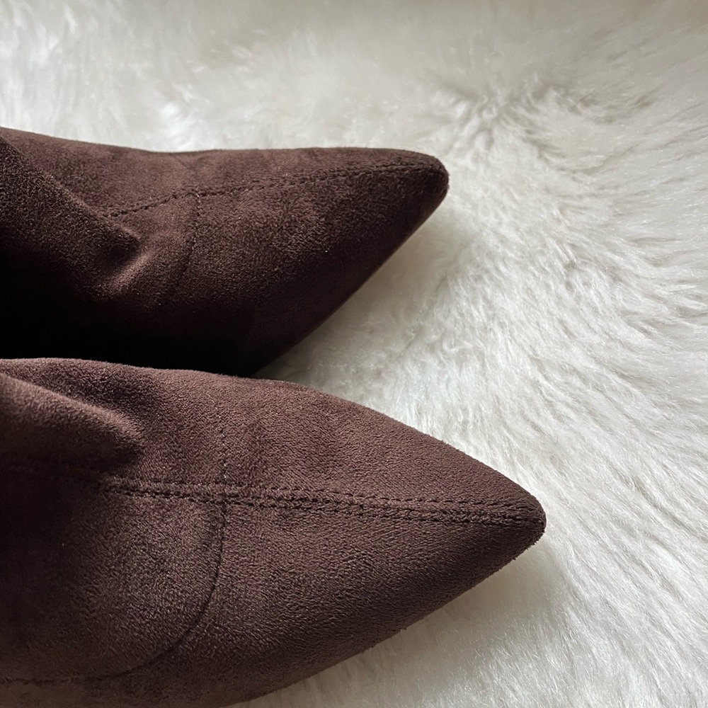 Steve Madden size 9Brown Suede Ankle Boots - Picture 3 of 7